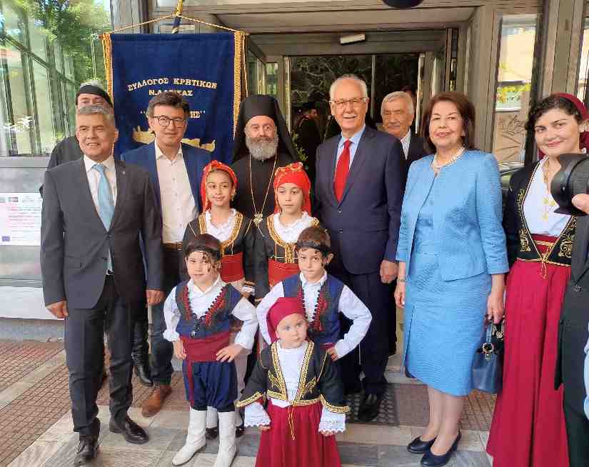 ανακηρύχθηκε επίτιμος δημότης Λάρισας ο Αρχιεπίσκοπος Αυστραλίας κ. Μακάριος 