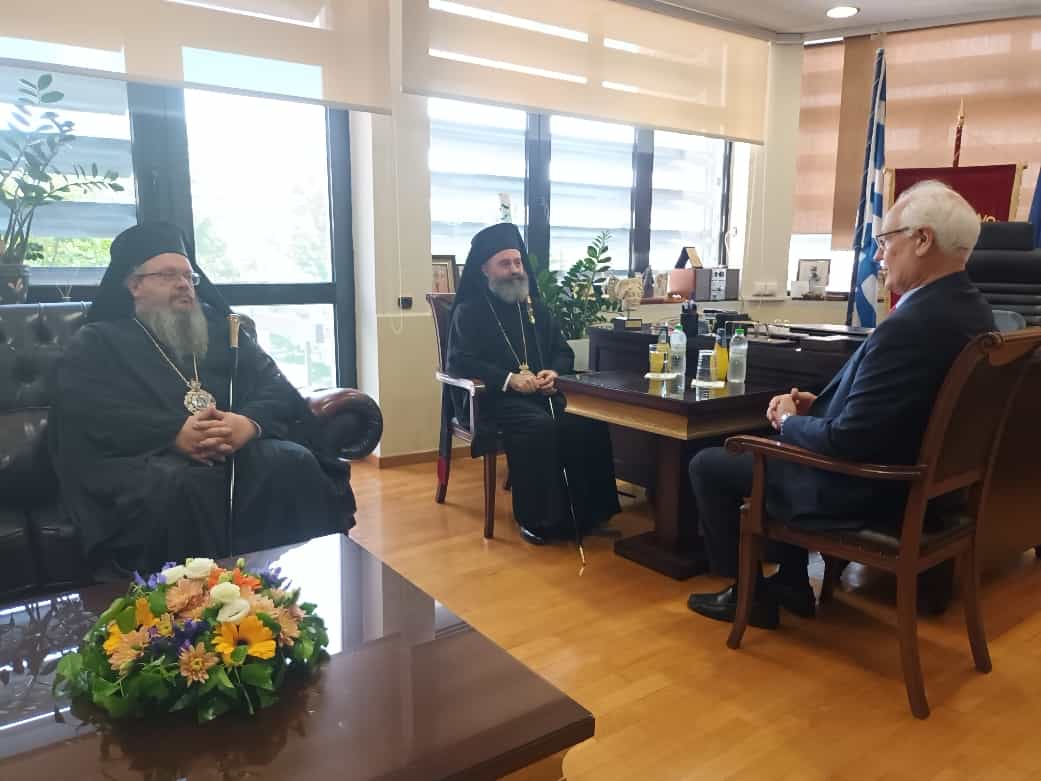 ανακηρύχθηκε επίτιμος δημότης Λάρισας ο Αρχιεπίσκοπος Αυστραλίας κ. Μακάριος 