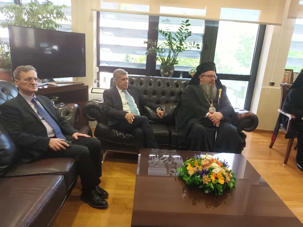 ανακηρύχθηκε επίτιμος δημότης Λάρισας ο Αρχιεπίσκοπος Αυστραλίας κ. Μακάριος 