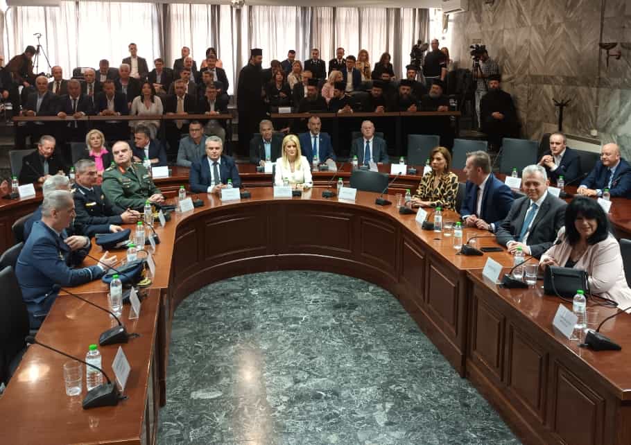 ανακηρύχθηκε επίτιμος δημότης Λάρισας ο Αρχιεπίσκοπος Αυστραλίας κ. Μακάριος 