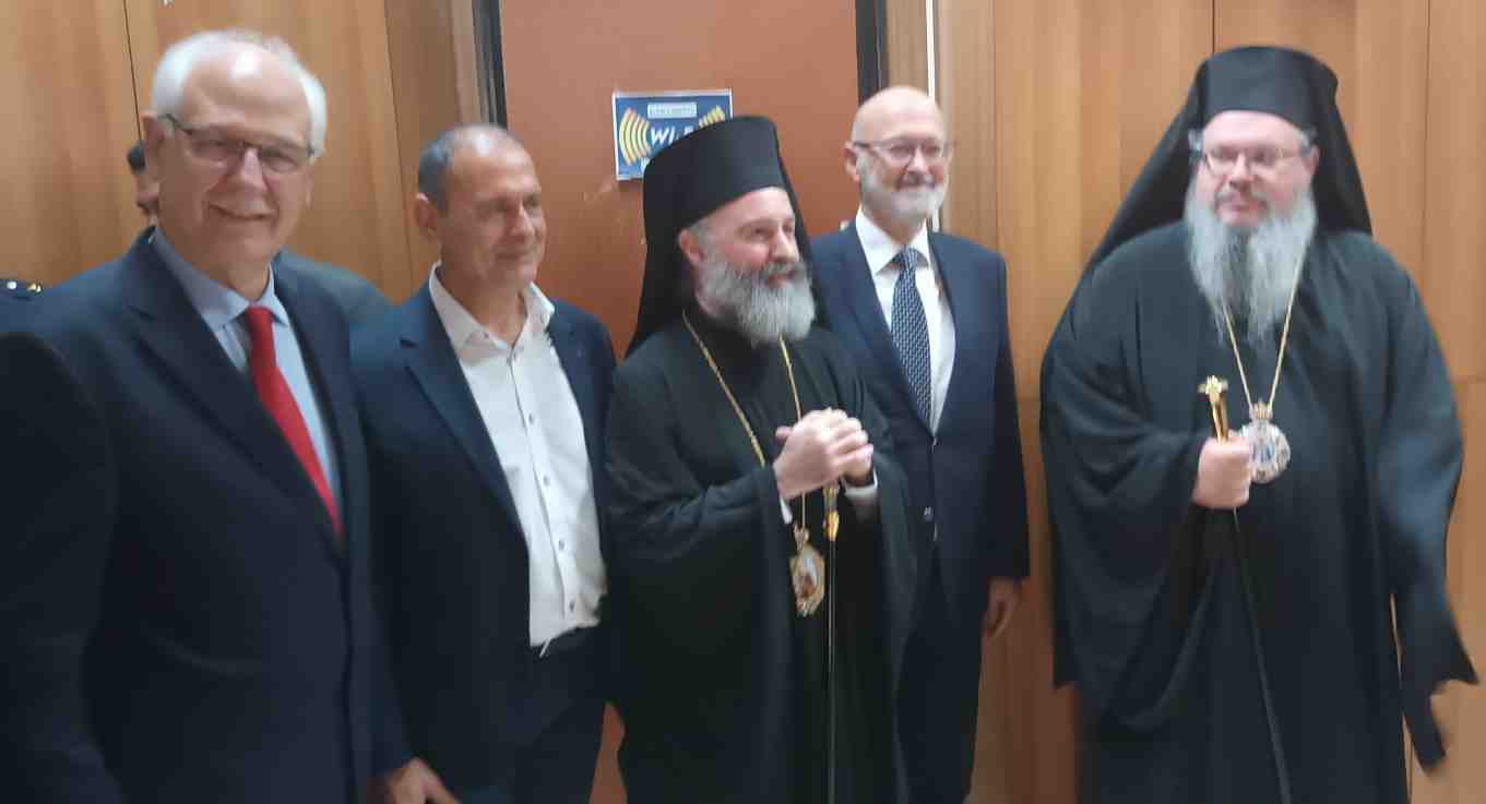 ανακηρύχθηκε επίτιμος δημότης Λάρισας ο Αρχιεπίσκοπος Αυστραλίας κ. Μακάριος 