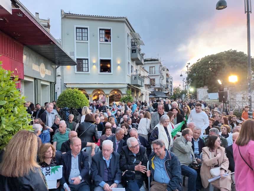 Προεκλογική ομιλία Λιακούλη στο αρχαίο θέατρο Λάρισας