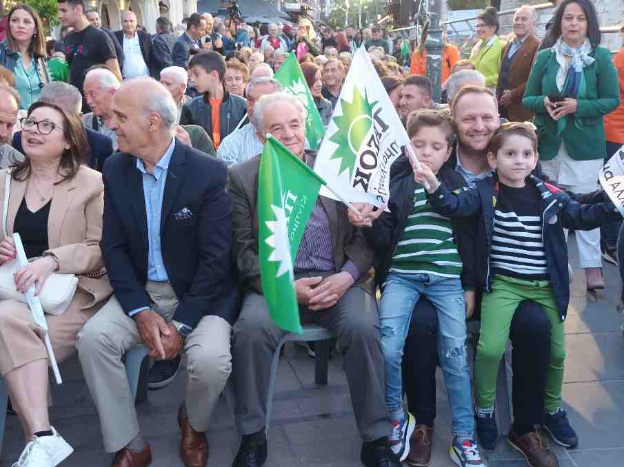 Προεκλογική ομιλία Λιακούλη στο αρχαίο θέατρο Λάρισας