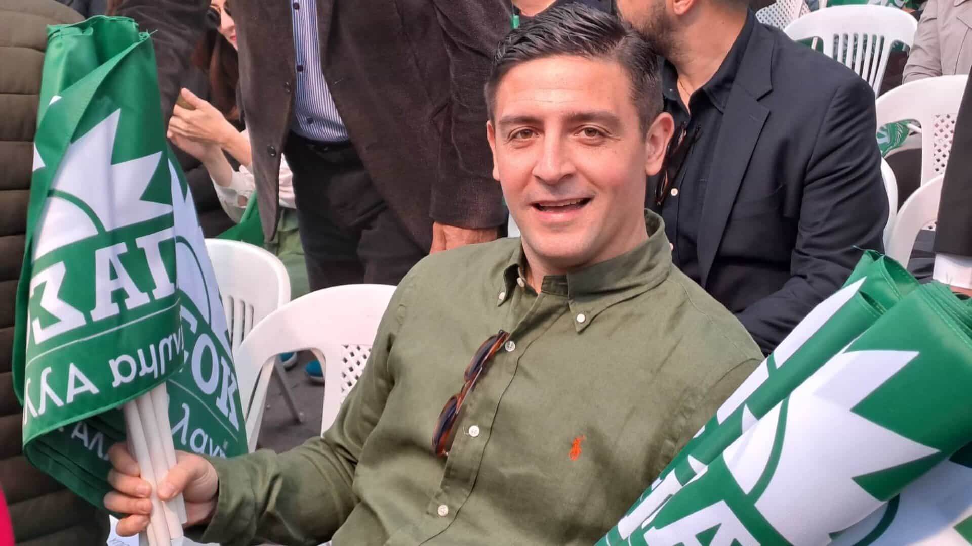 Ανδρουλάκης από Λάρισα