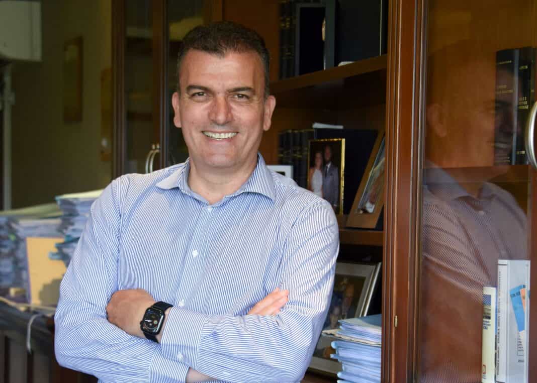 Θανάσης Μαμάκος προς μαθήτριες και μαθητές