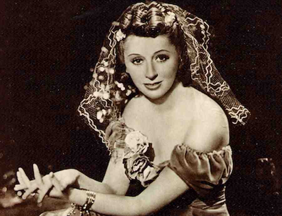 Κυβέλη Ανδριανού (1887 – 1978)
