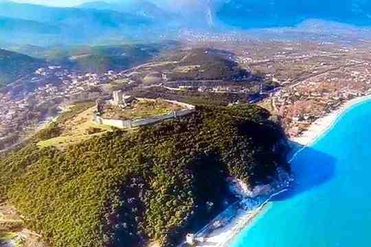 Κάστρο Πλαταμώνα