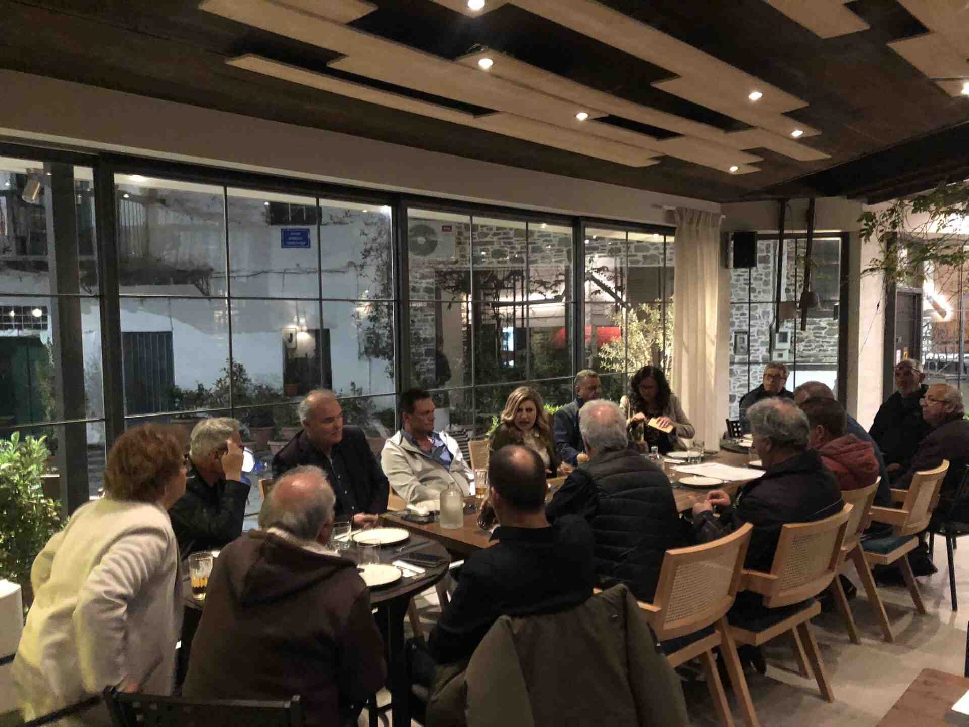 ΕΛΑΦΟ ΚΑΛΑΜΑΚΙ ΑΕΤΟΛΟΦΟ ΜΕΛΙΒΟΙΑ ΛΙΑΚΟΎΛΗ