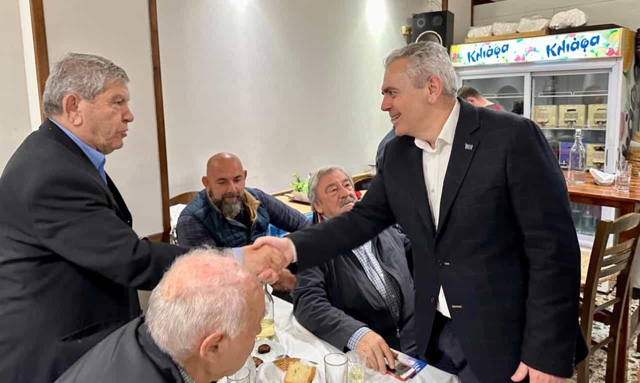 ΜΑΞΙΜΟΣ ΧΑΡΑΚΟΠΟΥΛΟΣ ΣΕ ΧΩΡΙΑ ΤΟΥ ΔΗΜΟΥ ΤΕΜΠΩΝ
