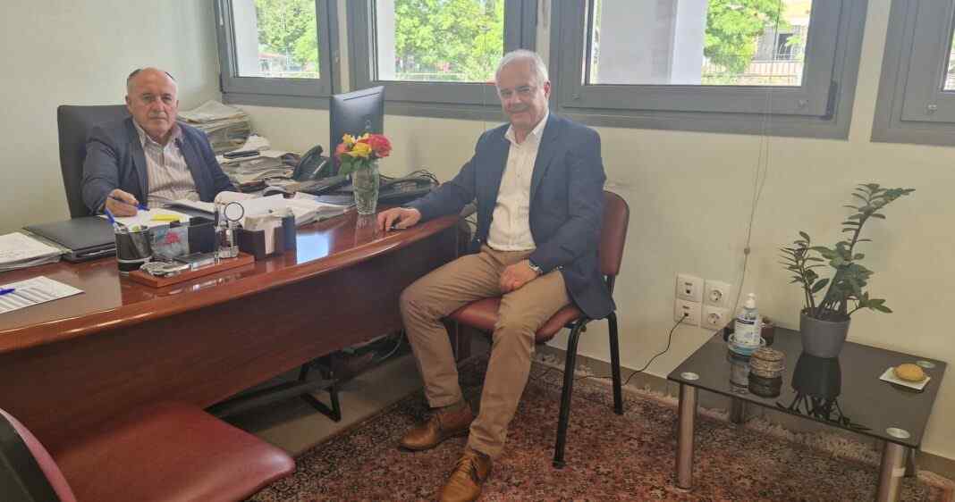 Ο Γιώργος Μανώλης στην Διεύθυνσης Αγροτικής Οικονομίας και Κτηνιατρικής Π.Ε. Λάρισας