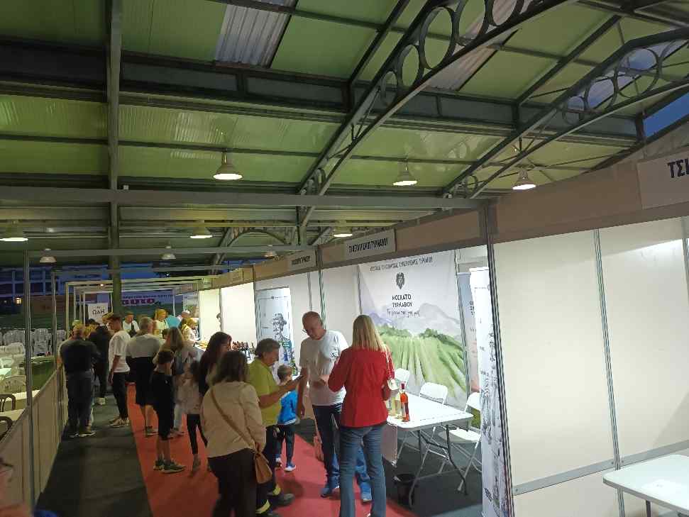 Άνοιξαν οι πόρτες του 2ου LARISSA FOODFEST στη Σκεπαστή Αγορά Νεάπολης 