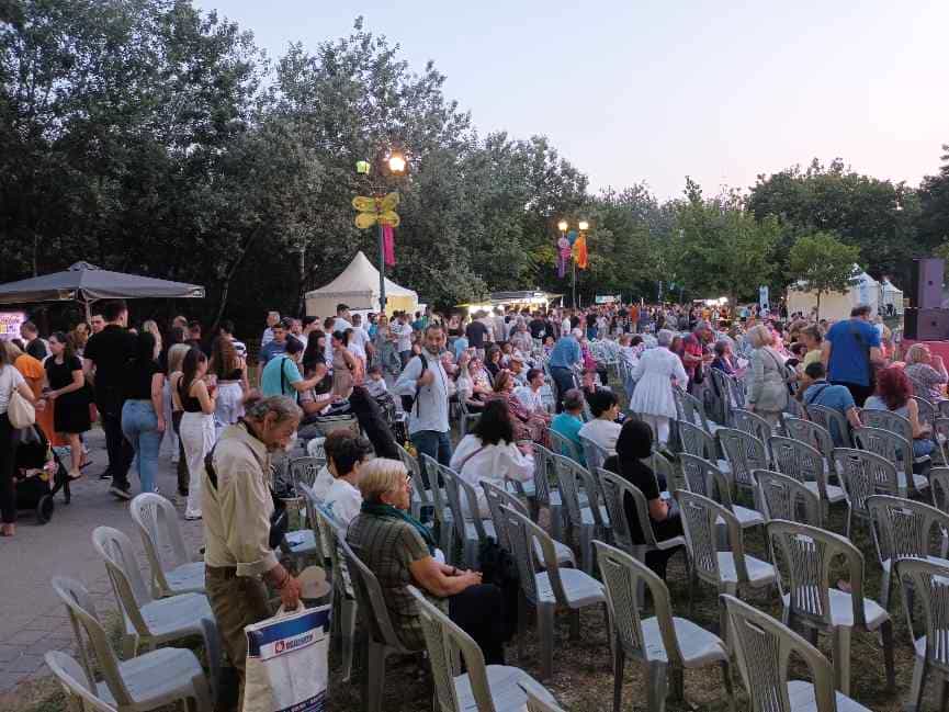 Πλήθος κόσμου στην πρώτη ημέρα του Φεστιβάλ Πηνειού 2023