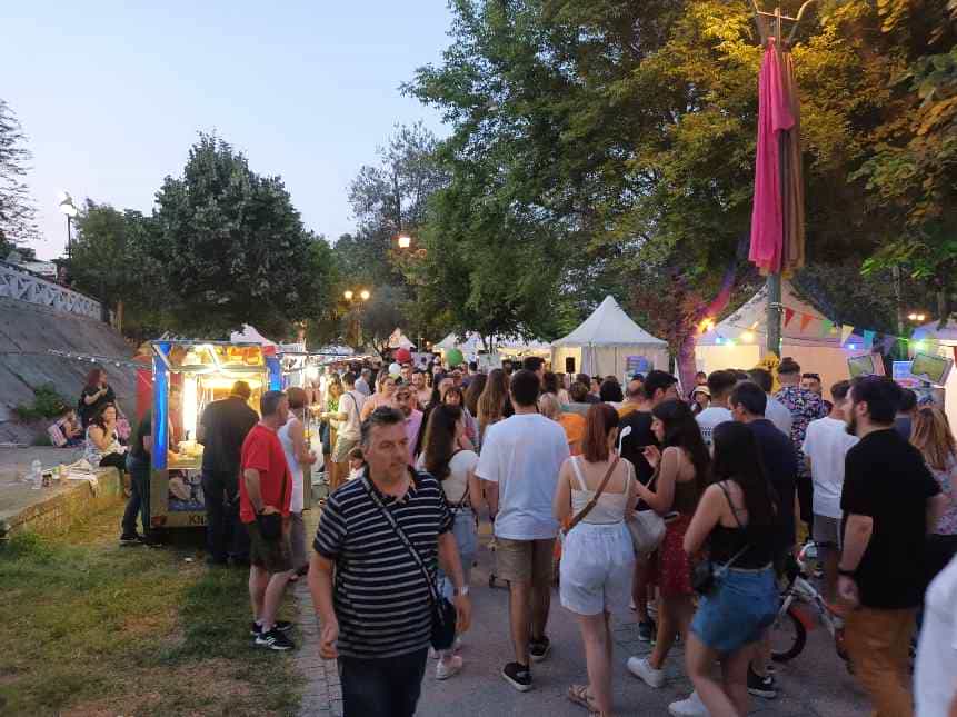 Πλήθος κόσμου στην πρώτη ημέρα του Φεστιβάλ Πηνειού 2023