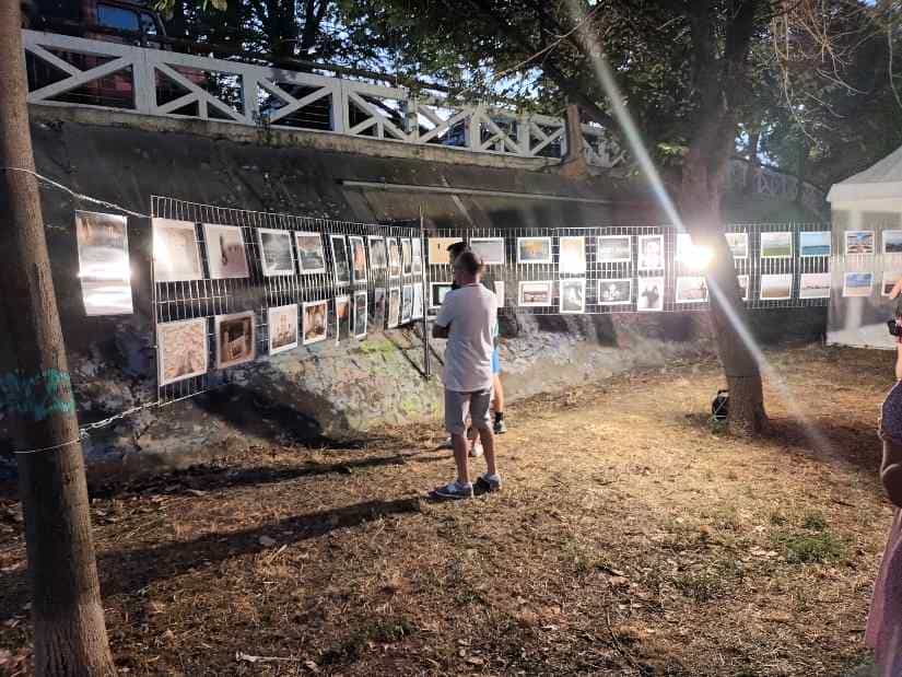 Πλήθος κόσμου στην πρώτη ημέρα του Φεστιβάλ Πηνειού 2023