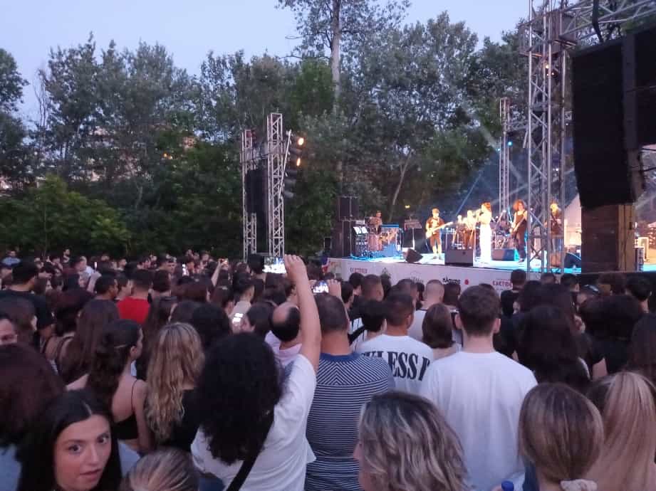 Πλήθος κόσμου στην πρώτη ημέρα του Φεστιβάλ Πηνειού 2023