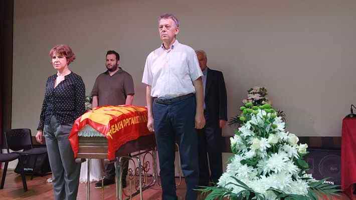 η πολιτική τελετή του Χρήστου Σκαρλάτου