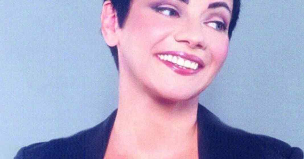 Μαλβίνα Κάραλη