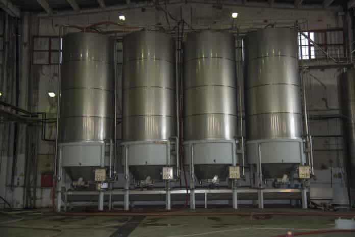 Καίγεται ο Αγροτικός Συνεταιρισμός Ν. Αγχιάλου «Δήμητρα»