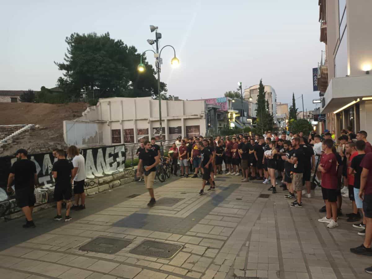 Αποχαιρέτησαν τον φίλο τους Αλέξανδρο στο αρχαίο θέατρο