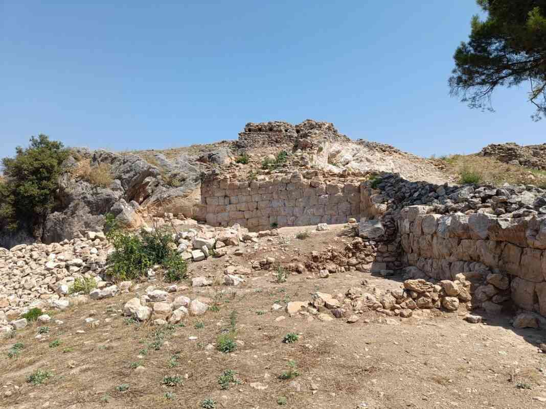 Εργασίες συντήρησης και ανάδειξης στην ακρόπολη Φαρσάλων