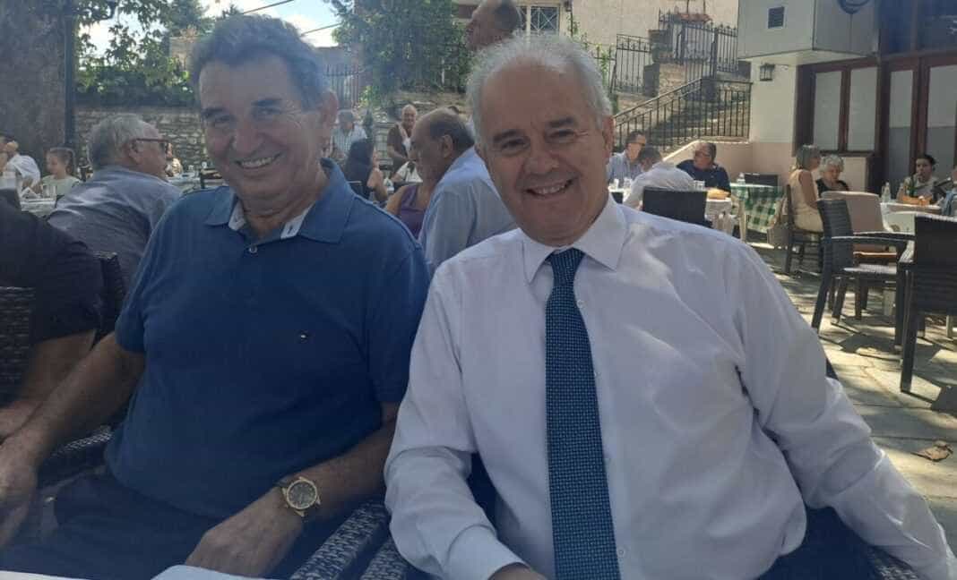 Απόστολος Μπουρουζίκας