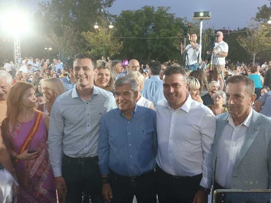 Disco πάρτυ στη δημοτική πισίνα της ΝεάποληςΈνα μεγάλο πάρτυ υποδέχεται τον Σεπτεμβριο η δημοτική πισίνα στην Νεάπολη και το summer coffee Bar, το Σάββατο 2 Σεπτεμβρίου.Καλεσμένος στην δημοτική πισίνα ο dj Γιάννης Καλλιμάνης, ο οποίος έχει ετοιμάσει μια βραδιά disco για τους συμμετέχοντες.H έναρξη της εκδήλωσης έχει προγραμματιστεί για τις 10 το βράδυ. 