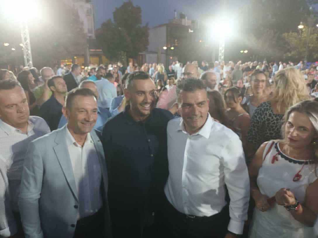 Disco πάρτυ στη δημοτική πισίνα της ΝεάποληςΈνα μεγάλο πάρτυ υποδέχεται τον Σεπτεμβριο η δημοτική πισίνα στην Νεάπολη και το summer coffee Bar, το Σάββατο 2 Σεπτεμβρίου.Καλεσμένος στην δημοτική πισίνα ο dj Γιάννης Καλλιμάνης, ο οποίος έχει ετοιμάσει μια βραδιά disco για τους συμμετέχοντες.H έναρξη της εκδήλωσης έχει προγραμματιστεί για τις 10 το βράδυ. 