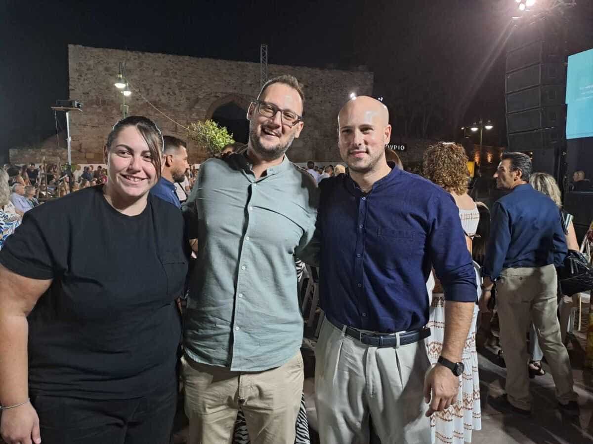 Disco πάρτυ στη δημοτική πισίνα της ΝεάποληςΈνα μεγάλο πάρτυ υποδέχεται τον Σεπτεμβριο η δημοτική πισίνα στην Νεάπολη και το summer coffee Bar, το Σάββατο 2 Σεπτεμβρίου.Καλεσμένος στην δημοτική πισίνα ο dj Γιάννης Καλλιμάνης, ο οποίος έχει ετοιμάσει μια βραδιά disco για τους συμμετέχοντες.H έναρξη της εκδήλωσης έχει προγραμματιστεί για τις 10 το βράδυ. 