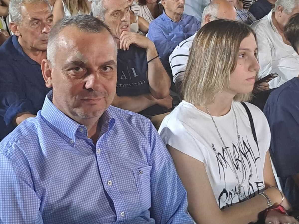 Disco πάρτυ στη δημοτική πισίνα της ΝεάποληςΈνα μεγάλο πάρτυ υποδέχεται τον Σεπτεμβριο η δημοτική πισίνα στην Νεάπολη και το summer coffee Bar, το Σάββατο 2 Σεπτεμβρίου.Καλεσμένος στην δημοτική πισίνα ο dj Γιάννης Καλλιμάνης, ο οποίος έχει ετοιμάσει μια βραδιά disco για τους συμμετέχοντες.H έναρξη της εκδήλωσης έχει προγραμματιστεί για τις 10 το βράδυ. 