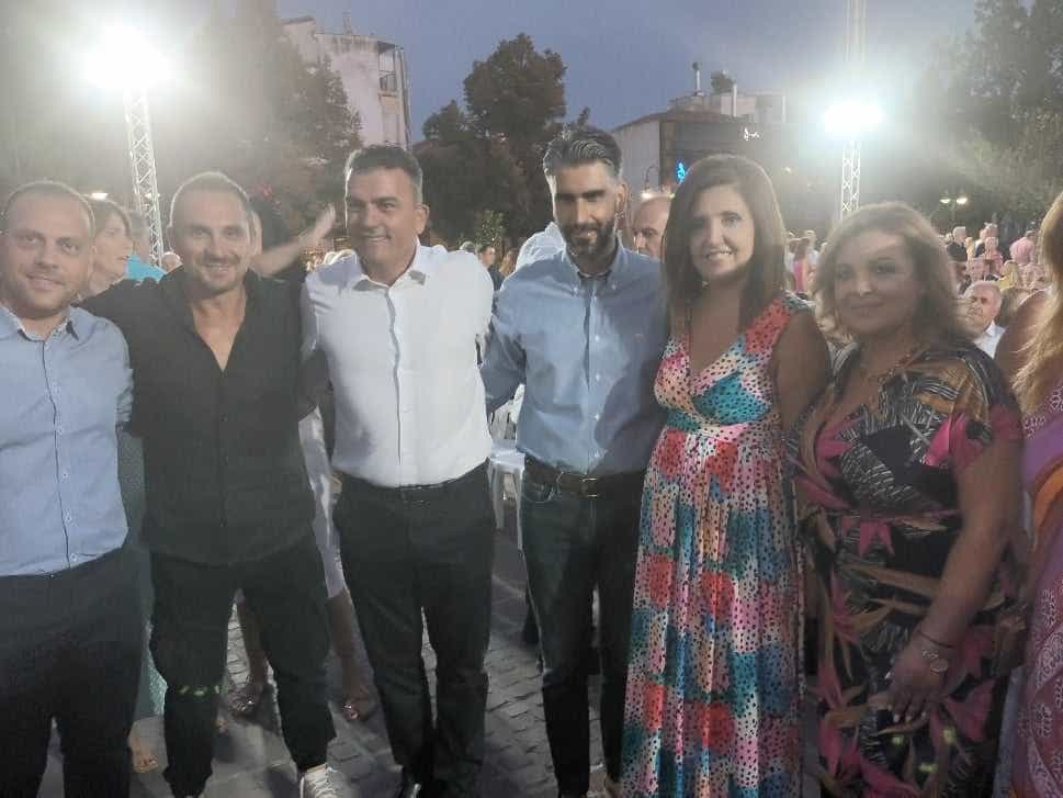 Disco πάρτυ στη δημοτική πισίνα της ΝεάποληςΈνα μεγάλο πάρτυ υποδέχεται τον Σεπτεμβριο η δημοτική πισίνα στην Νεάπολη και το summer coffee Bar, το Σάββατο 2 Σεπτεμβρίου.Καλεσμένος στην δημοτική πισίνα ο dj Γιάννης Καλλιμάνης, ο οποίος έχει ετοιμάσει μια βραδιά disco για τους συμμετέχοντες.H έναρξη της εκδήλωσης έχει προγραμματιστεί για τις 10 το βράδυ. 