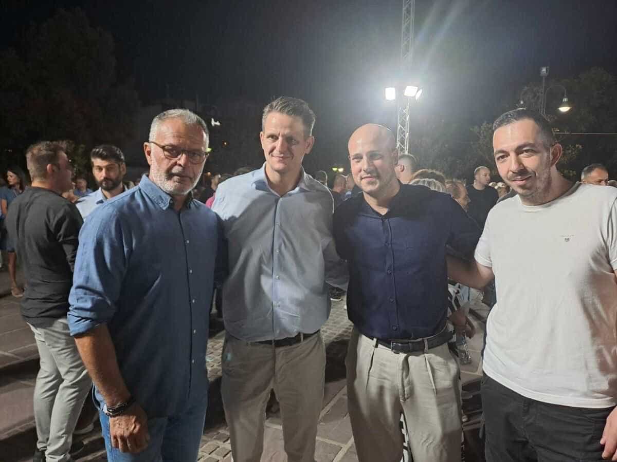 Disco πάρτυ στη δημοτική πισίνα της ΝεάποληςΈνα μεγάλο πάρτυ υποδέχεται τον Σεπτεμβριο η δημοτική πισίνα στην Νεάπολη και το summer coffee Bar, το Σάββατο 2 Σεπτεμβρίου.Καλεσμένος στην δημοτική πισίνα ο dj Γιάννης Καλλιμάνης, ο οποίος έχει ετοιμάσει μια βραδιά disco για τους συμμετέχοντες.H έναρξη της εκδήλωσης έχει προγραμματιστεί για τις 10 το βράδυ. 