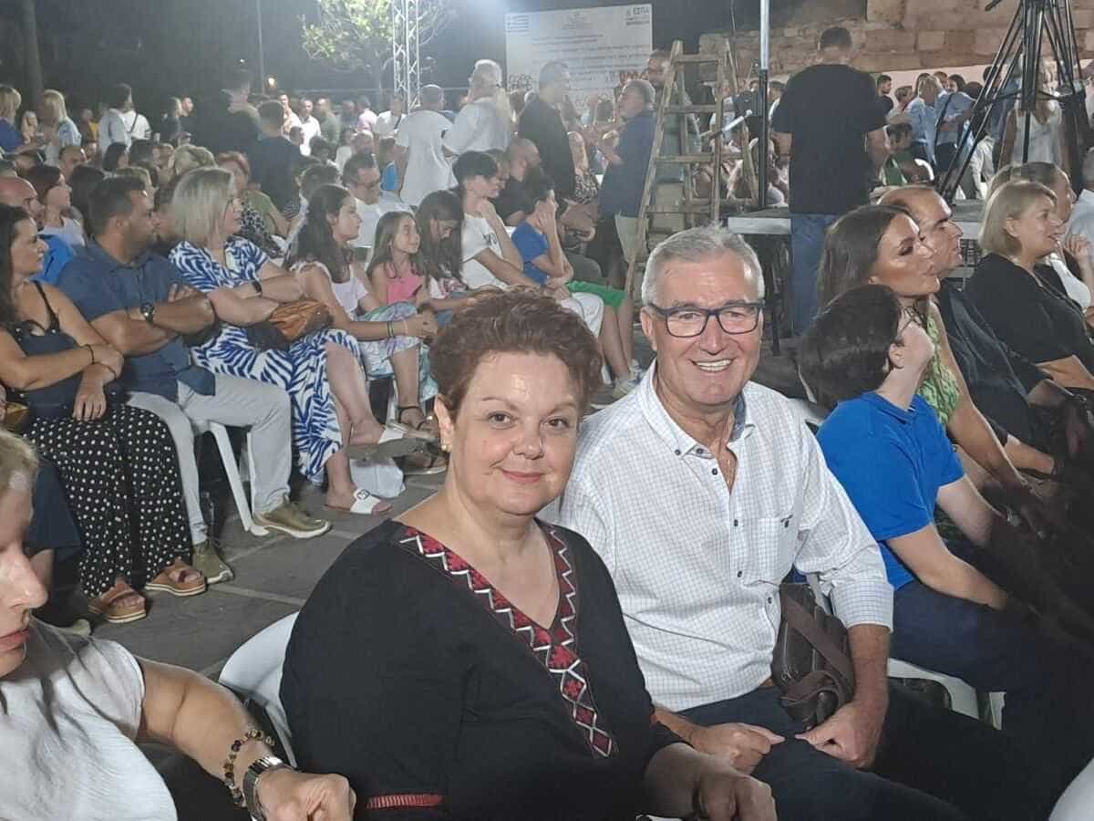 Disco πάρτυ στη δημοτική πισίνα της ΝεάποληςΈνα μεγάλο πάρτυ υποδέχεται τον Σεπτεμβριο η δημοτική πισίνα στην Νεάπολη και το summer coffee Bar, το Σάββατο 2 Σεπτεμβρίου.Καλεσμένος στην δημοτική πισίνα ο dj Γιάννης Καλλιμάνης, ο οποίος έχει ετοιμάσει μια βραδιά disco για τους συμμετέχοντες.H έναρξη της εκδήλωσης έχει προγραμματιστεί για τις 10 το βράδυ. 