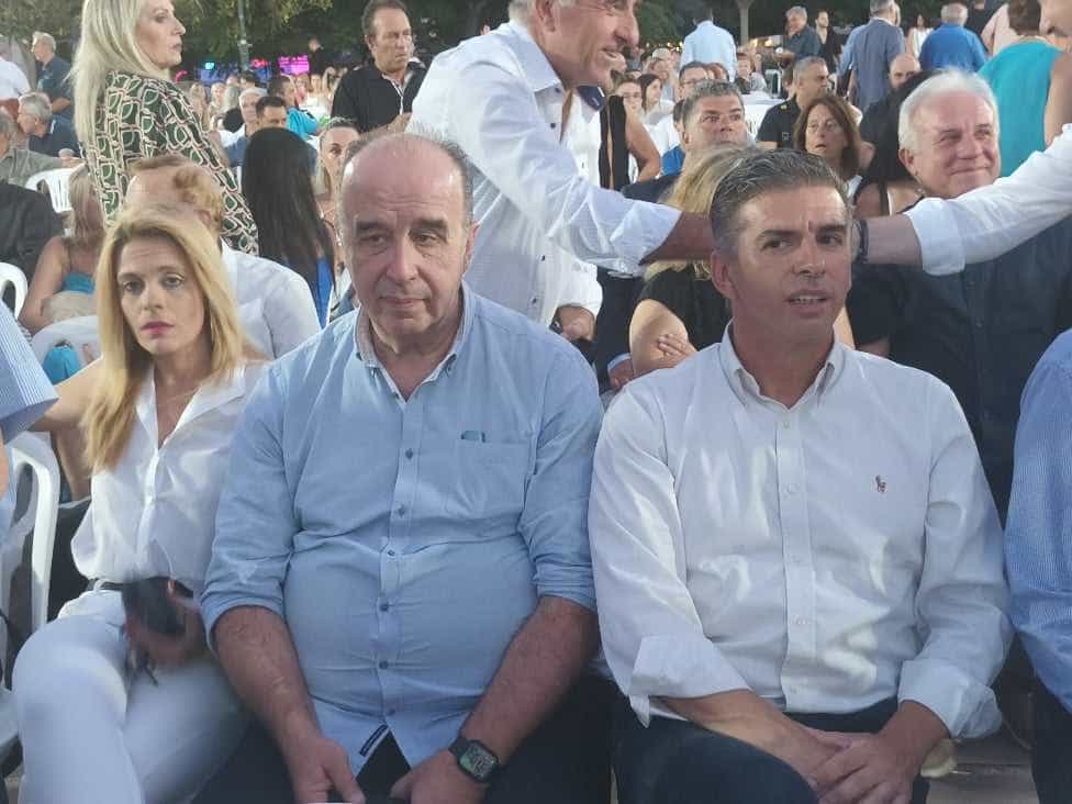 Disco πάρτυ στη δημοτική πισίνα της ΝεάποληςΈνα μεγάλο πάρτυ υποδέχεται τον Σεπτεμβριο η δημοτική πισίνα στην Νεάπολη και το summer coffee Bar, το Σάββατο 2 Σεπτεμβρίου.Καλεσμένος στην δημοτική πισίνα ο dj Γιάννης Καλλιμάνης, ο οποίος έχει ετοιμάσει μια βραδιά disco για τους συμμετέχοντες.H έναρξη της εκδήλωσης έχει προγραμματιστεί για τις 10 το βράδυ.