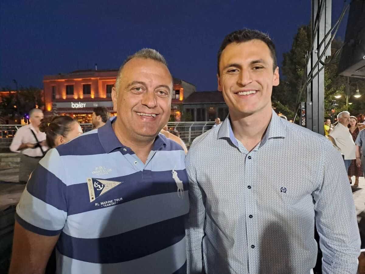 Disco πάρτυ στη δημοτική πισίνα της ΝεάποληςΈνα μεγάλο πάρτυ υποδέχεται τον Σεπτεμβριο η δημοτική πισίνα στην Νεάπολη και το summer coffee Bar, το Σάββατο 2 Σεπτεμβρίου.Καλεσμένος στην δημοτική πισίνα ο dj Γιάννης Καλλιμάνης, ο οποίος έχει ετοιμάσει μια βραδιά disco για τους συμμετέχοντες.H έναρξη της εκδήλωσης έχει προγραμματιστεί για τις 10 το βράδυ. 