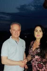 Η κυρία Χλωρού και η κυρία Καραδούκα με τον Συνδυασμό "Νέα Δύναμη" του Δημάρχου Τεμπών