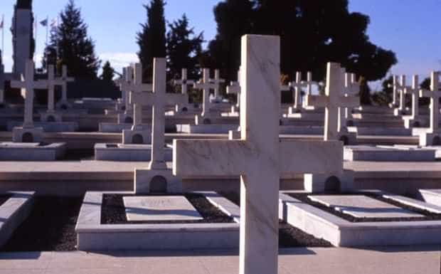 Άμεσες εκταφές στα Κοιμητήρια του Δήμου Τυρνάβου
