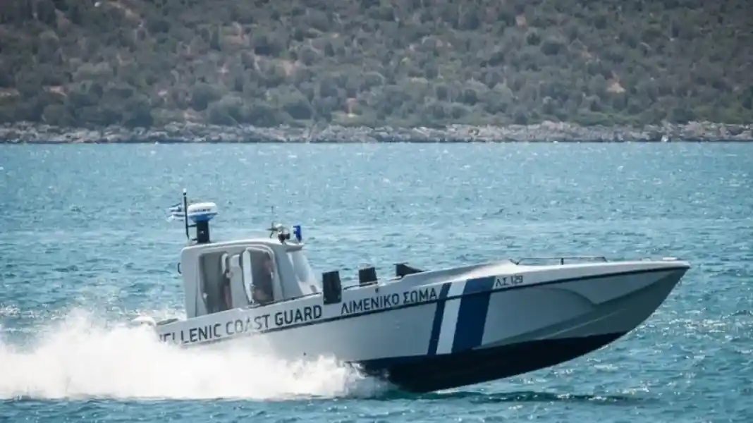 limeniko-ploto Στο Νοσοκομείο του Βόλου 5χρονος από τη Σκιάθο μετά από εισρόφηση θαλασσινού νερού