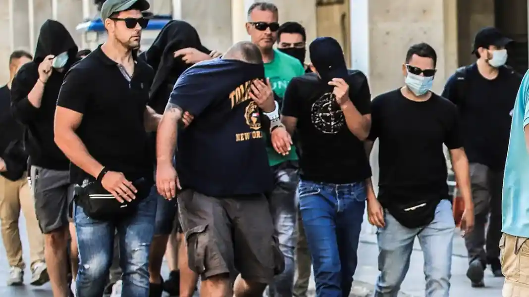 Βαριές κατηγορίες για 4 κακουργήματα στους 105 Κροάτες συλληφθέντες