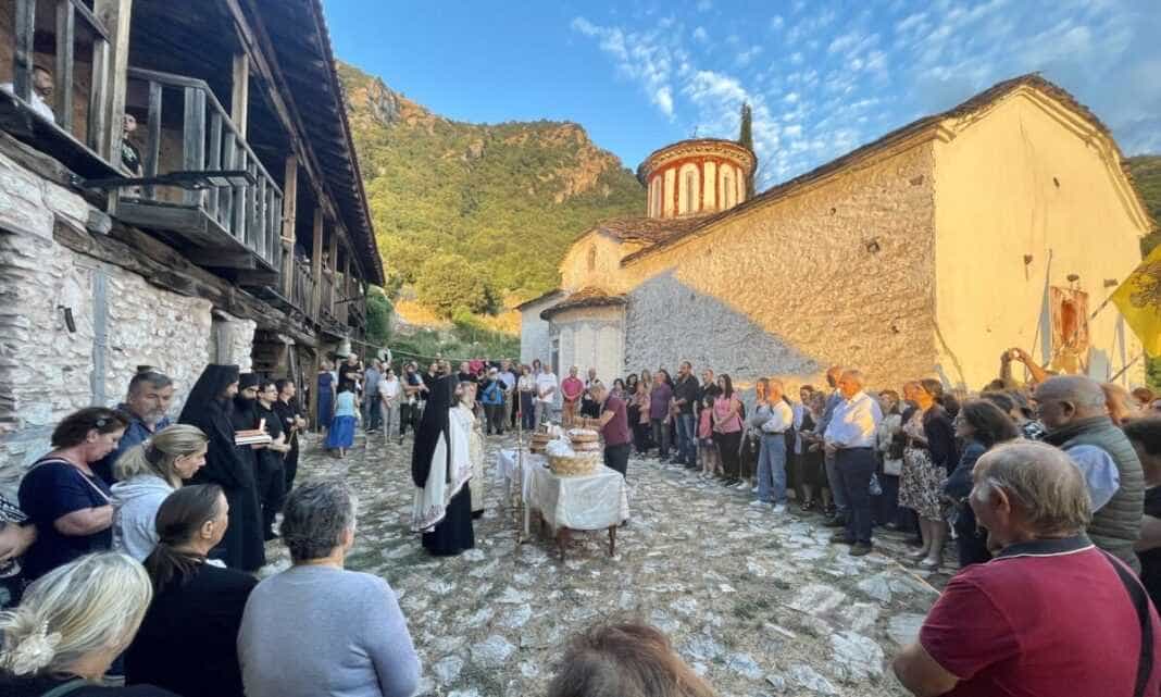 ΜΑΞΙΜΟΣ ΧΑΡΑΚΟΠΟΥΛΟΣ ΑΠΟ ΤΗΝ Ι.Μ. ΕΥΑΓΓΕΛΙΣΤΡΙΑΣ ΔΕΣΚΑΤΗΣ