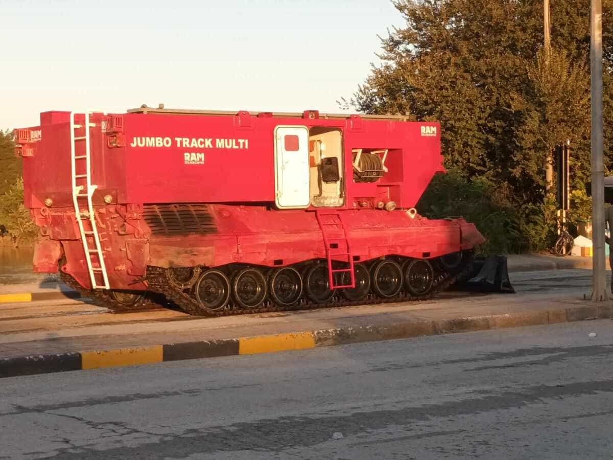 Εργατικές Γιάννουλης: Στην οροφή ενός JUMBO TRACK για ένα δρομολόγιο Λάρισα - Γιάννουλη