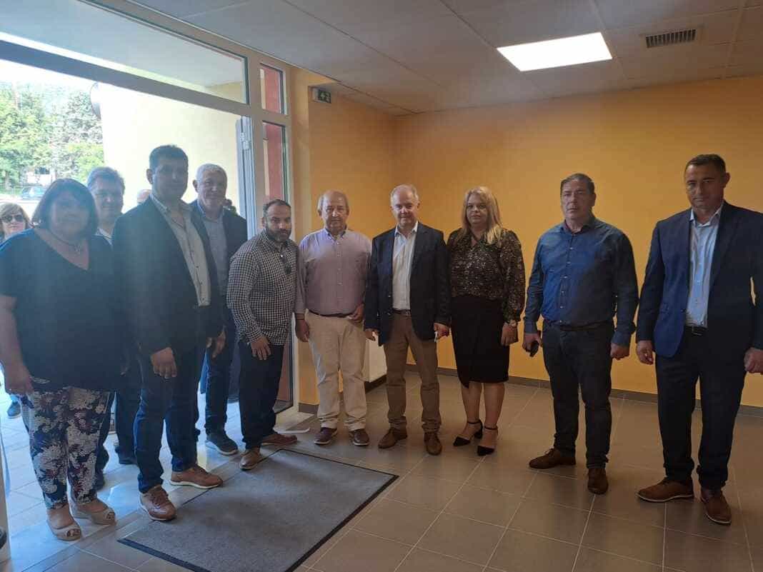 Στον αγιασμό του Δημοτικού Σχολείου Συκουρίου ο Δήμαρχος Τεμπών κ. Γεώργιος Μανώλης