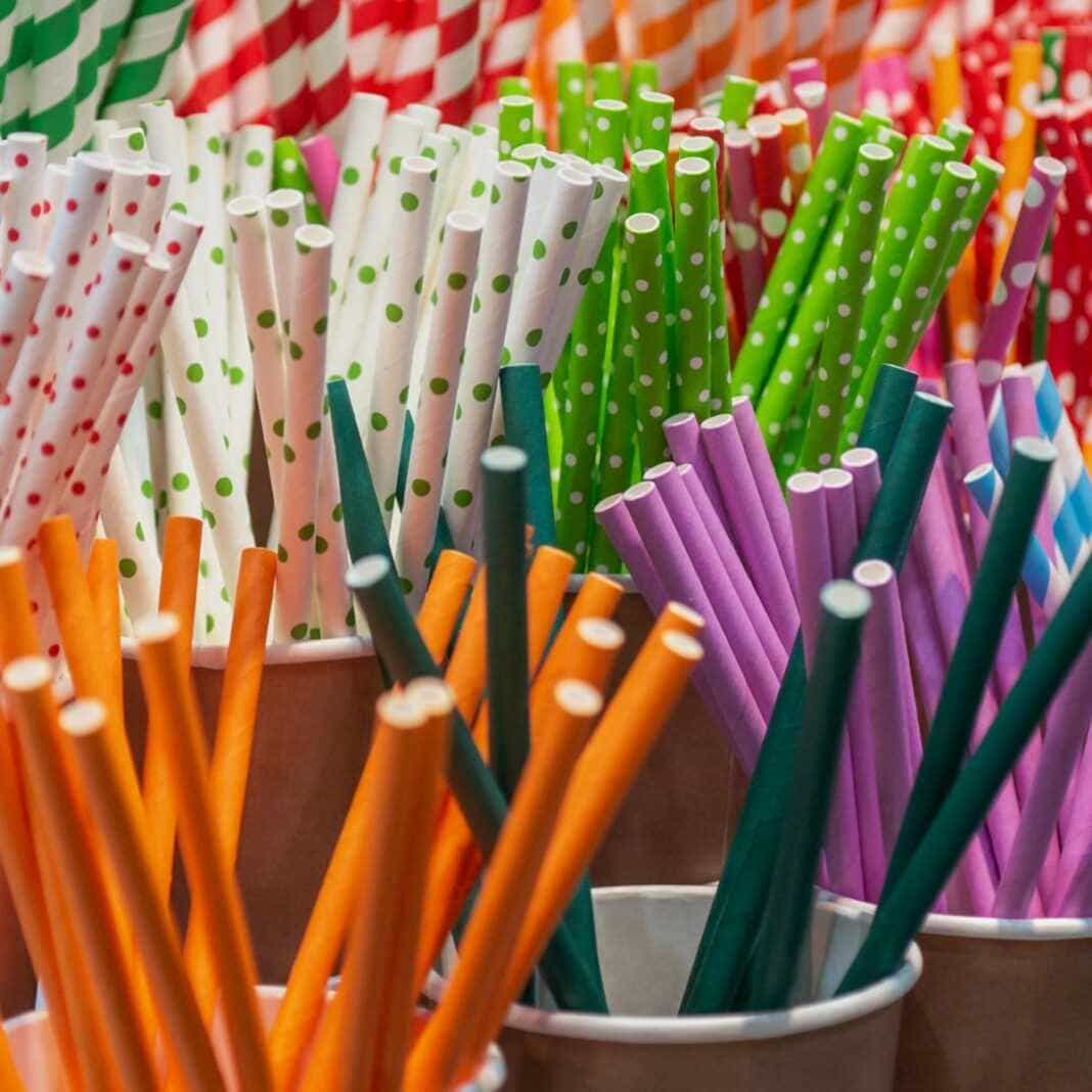 ΧΑΡΤΙΝΑ ΚΑΛΑΜΑΚΙΑ,