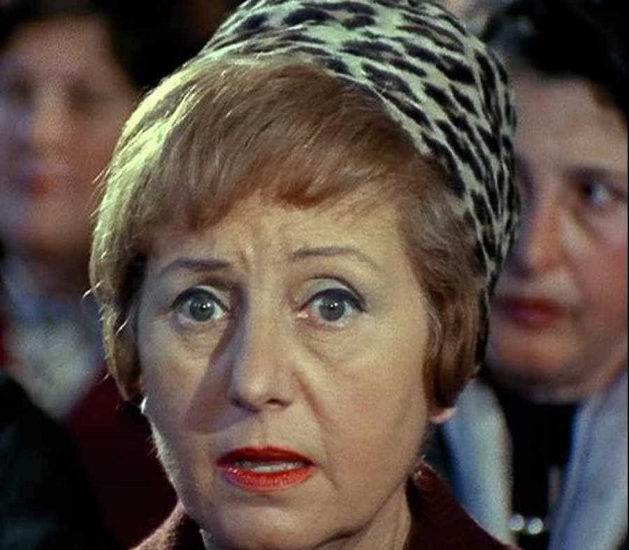 Μαρίκα Κρεββατά