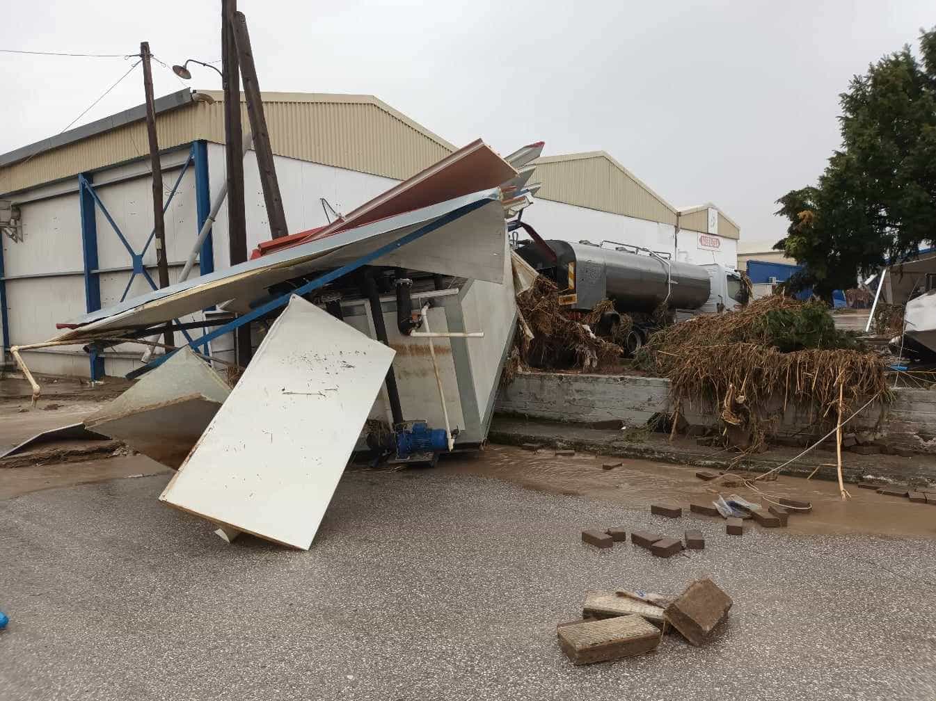 Λάρισα: Εικόνες βιβλικής καταστροφής στο χωριό Νέα Λεύκη