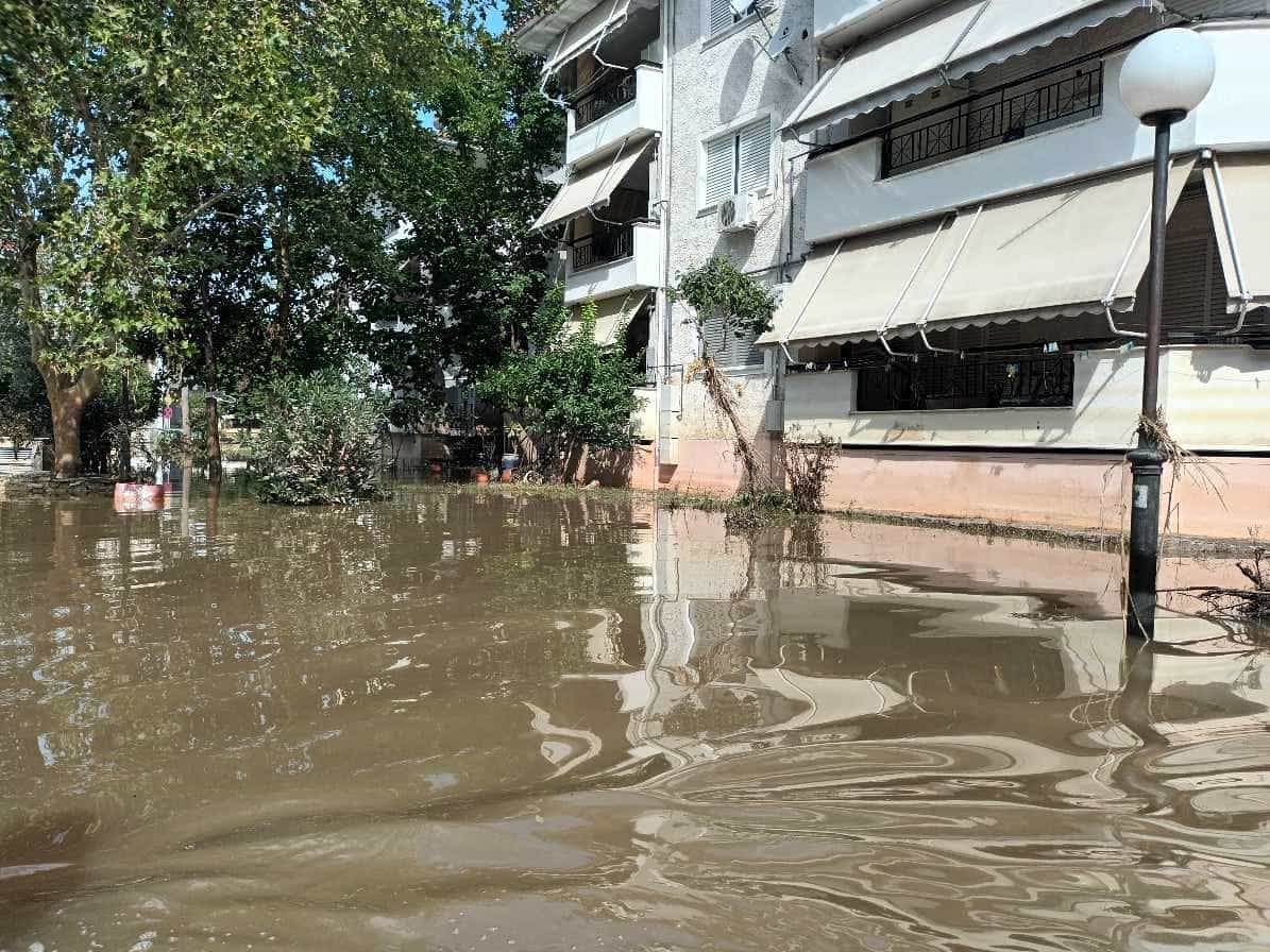 Πλημμυροπαθείς: Χορήγηση στεγαστικού επιδόματος 150 ευρώ ανά τετραγωνικό μέτρο στα «κίτρινα» σπίτια