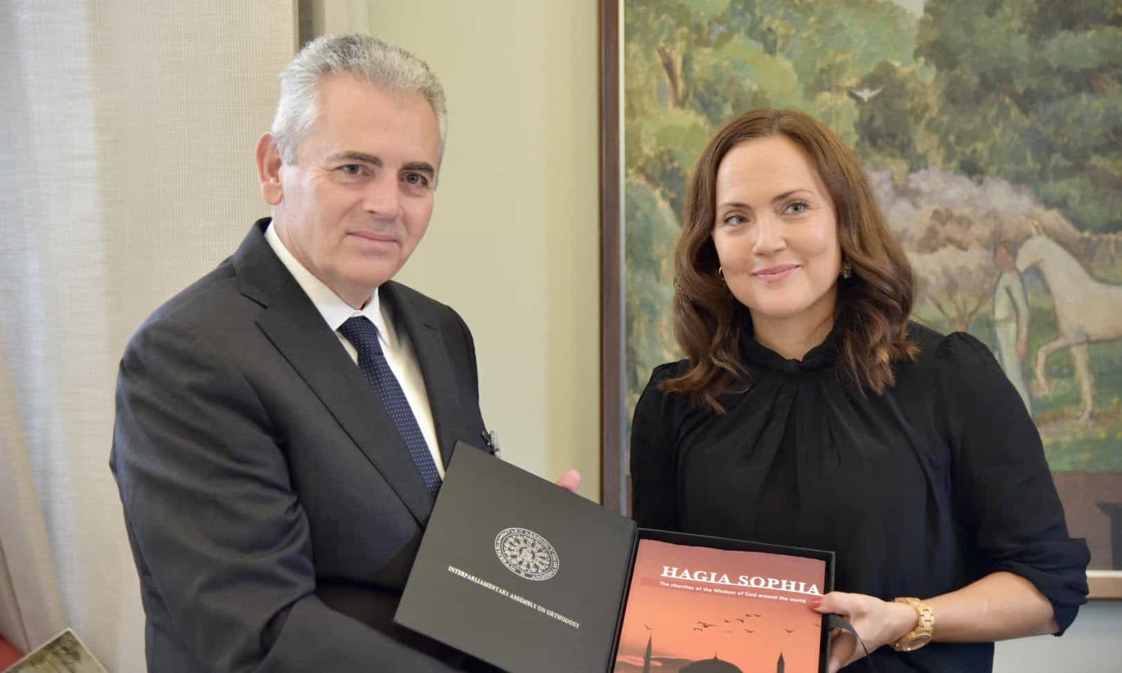 ΜΑΞΙΜΟΣ ΧΑΡΑΚΟΠΟΥΛΟΣ ΜΕ ΑΝΤΙΠΡΟΕΔΡΟ ΤΗΣ ΦΙΝΛΑΝΔΙΚΗΣ ΒΟΥΛΗΣ