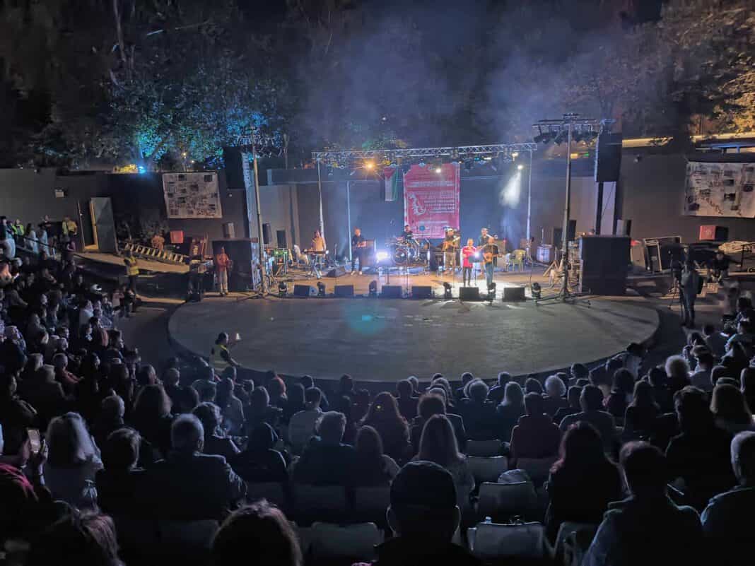 380274498_1457287861482534_6537693426278927831_n Με μεγάλη συμμετοχή η συναυλία αλληλεγγύης για τους πλημμυροπαθείς στο Κηποθέατρο Αλκαζάρ