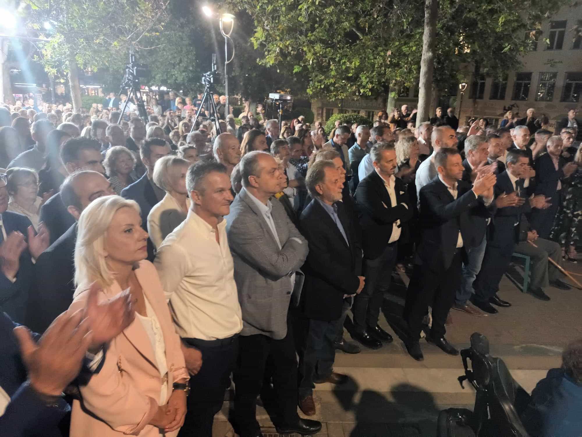 Θανάσης Μαμάκος: Μεγάλη συσπείρωση πολιτών στην κεντρική ομιλία του λίγα 24ωρα πριν το άνοιγμα της κάλπης