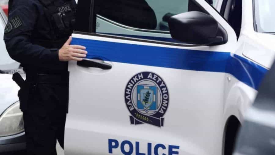 Λάρισα: Συνελήφθη για ναρκωτικά και παράνομη μεταφορά αλλοδαπών