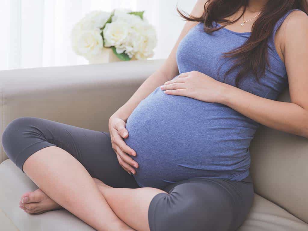 Εγκυμοσύνη: Πώς το έμβρυο προστατεύει τη μητέρα από τα αυτοάνοσα